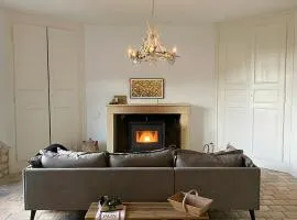 Rustig Gelegen Vakantiehuis Bij De Abdij Van Saint-Savin