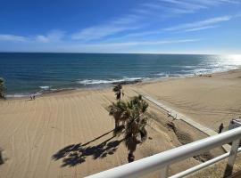 First line apartment with amazing views La Mata Torrevieja, hotel di La Mata