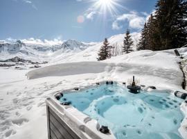 Chalet Fraidieu by Les Etincelles, Hotel in Tignes