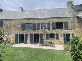 Plein centre - Grande maison pour 10 avec jardin