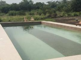 REFUGE du MONT AGOU, khách sạn ở Liatonou