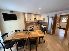 Großes Haus bei Rostock Lüsewitzer Krug bis 10 Personen, hotel sa Sanitz