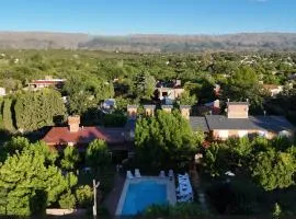 Apart Cabañas Oasis del Valle