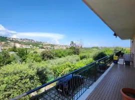 Nella Quiete di Boissano, con Vista e Posto Auto privato