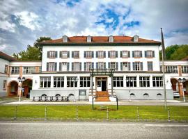 Kurhaus-Hotel Bad Salzhausen, hotel in Nidda