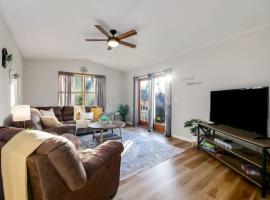 Natures Retreat Renovated with Quiet Pond Views – hotel w mieście Canal Fulton