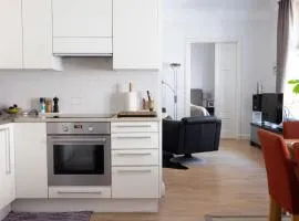 2ndhomes Beautiful 95m2 2BR apartment with Sauna in Kluuvi