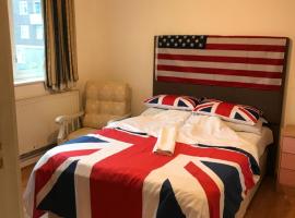 Arbnb Comfy Sleep Guest House Self Catering Private Bedrooms 70 pound per night per person, Hotel in London