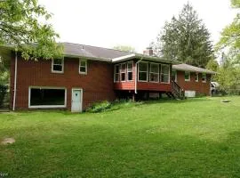 28649 Jackson Rd, Orange, OH 44022