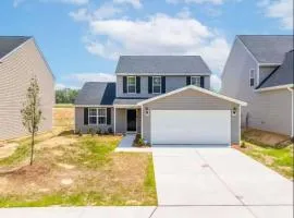 Great Value New Modern Spacious Home