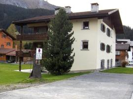 Hus Pravis, hotel em Klosters