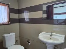 Genesis Houseboats &Tours