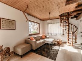 Casa RuKi by Quokka 360 - Green Views in the Valleys of Lugano, hotel a Bigorio