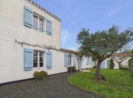 500 m de la plage, jardin, maison pour 8, Hotel in LʼÉpine