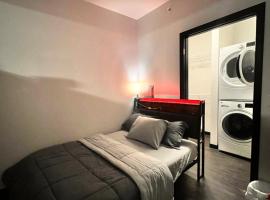 Cozy Studio In Madison, Hotel in Fitchburg