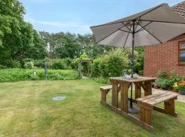 1 Bed in Briston oc-1882