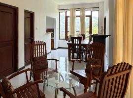 Hill View Villa in Gampola, hotel a Gampola