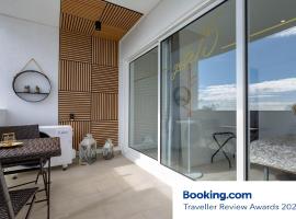 gate15, Hotel in Machico