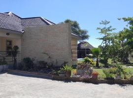 The Rock BnB, hotel a Francistown