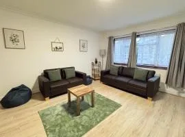 Modern 3BDR Family Home Near Welsh Harp Hendon