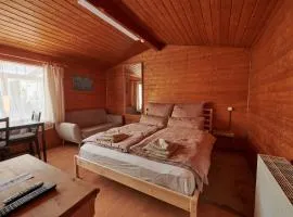 Onebnb Gästehaus mit Terrasse in Berlin-Süd