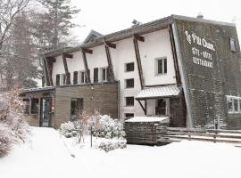 Gîte-Hôtel Le P'tit Cham, Hotel in Le Mont-Dore