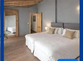 Noctua Estepona Old Town 025