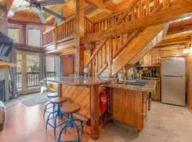 Tramway Loft Cozy Stay for 4