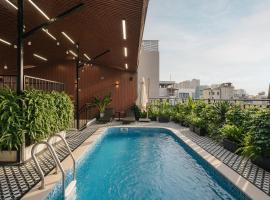 San Hotel & Pool, hotel Hanoiban