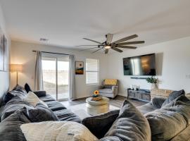 3 Mi to Casa Grande Ruins Family Home in Coolidge, hótel í Coolidge