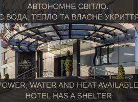 Ambassador Plaza, khách sạn ở Kiev