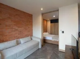 Loft Urbano con Sala, AC y Vistas, Col Americana 603