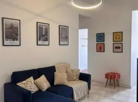 Apê com estilo em Copacabana - 1 quadra da praia!