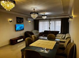 Deluxe Apartment Nasr City El Manteka El sadesa, Egyptشقة سوبر لوكس بالقاهرة ثلاثة غرف نوم مدينة نصر, hotel in Caïro