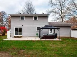 Vermilion Retreat with Game Room, Hot Tub and Across from Community Pool