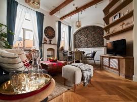 Luxury OldTown Free Parking, hotel di Vilnius