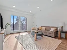 Serengeti Suite in Downtown Eagle