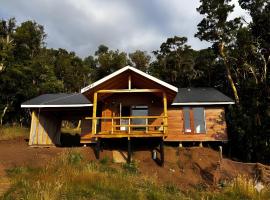 Cabaña Los Arrayanes, Hotel in Curaco