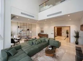 Aeon Towers Serviced Apartments At Sheikh Zayed