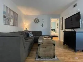 Beach Access Pet Friendly Sleeps 6 Hangout Nearby