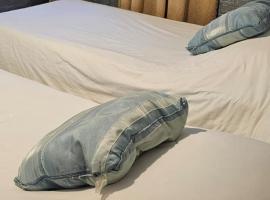 Alojamiento ners, hotel a Salto