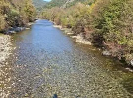 Bungalow camping la Berge fleurie