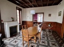 Charmante maison de campagne de 5 chambres au bord du canal du Centre