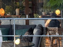 Kyoto Utano Youth Hostel, hotel en Kioto