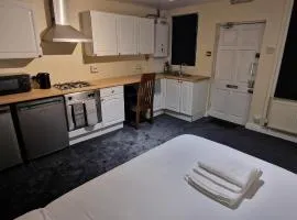 QUICK ROOMz WAKEFIELD