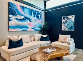 Cozy 2 Bedroom Home in Essendon Cafes, Tram & Shops Nearby – hotel w Melbourne