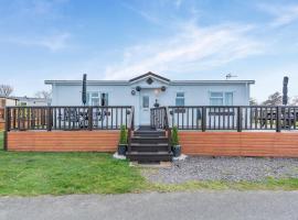 Sea View, Hotel in Dinas