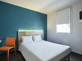 hotelF1 Bayonne, отель в городе Байонна