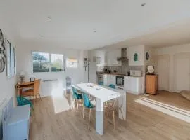 Charming Holiday Home in Porspoder