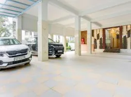 Super Townhouse Royal Inn